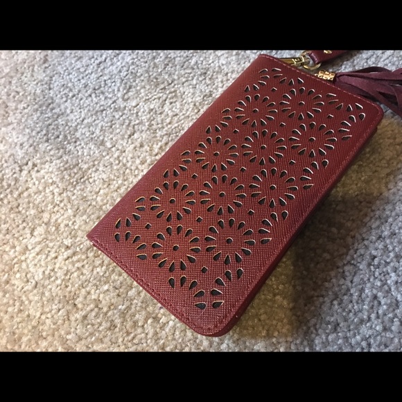 Francesca’s Phone Holder Wallet - Picture 3 of 6